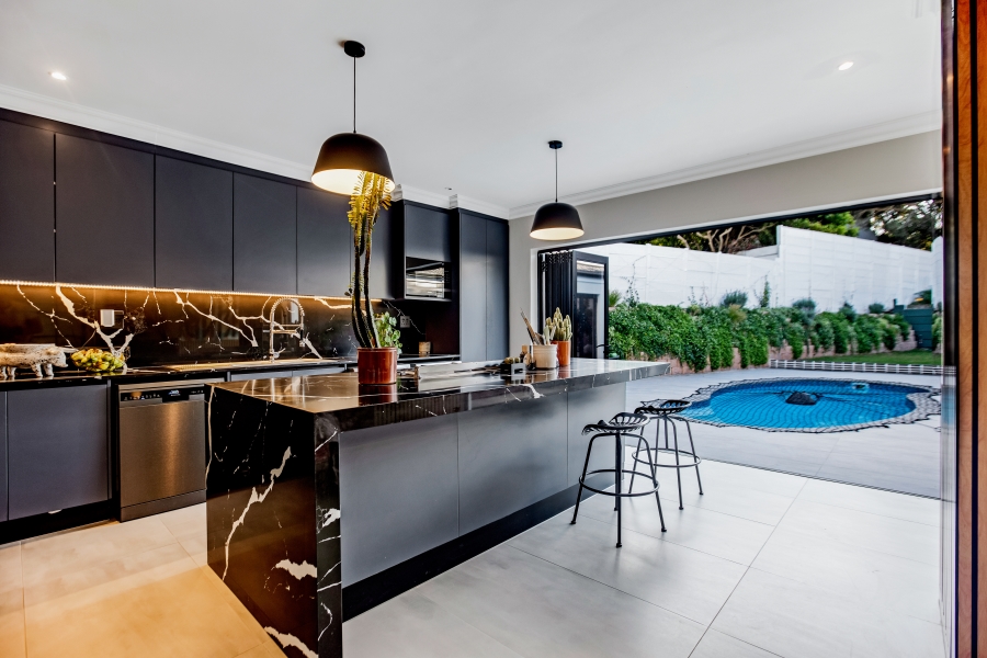 3 Bedroom Property for Sale in Northshore Western Cape